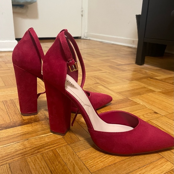 ALDO Red Block Heels - Picture 2 of 3